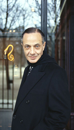 парфюмер Serge Lutens (Серж Лютенс)